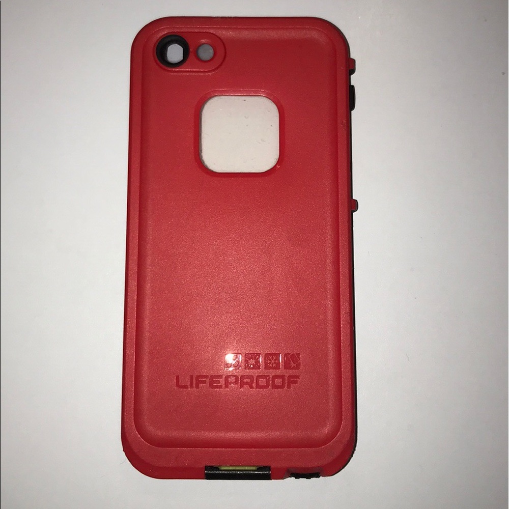 *SOLD* Iphone 5 Lifeproof Case